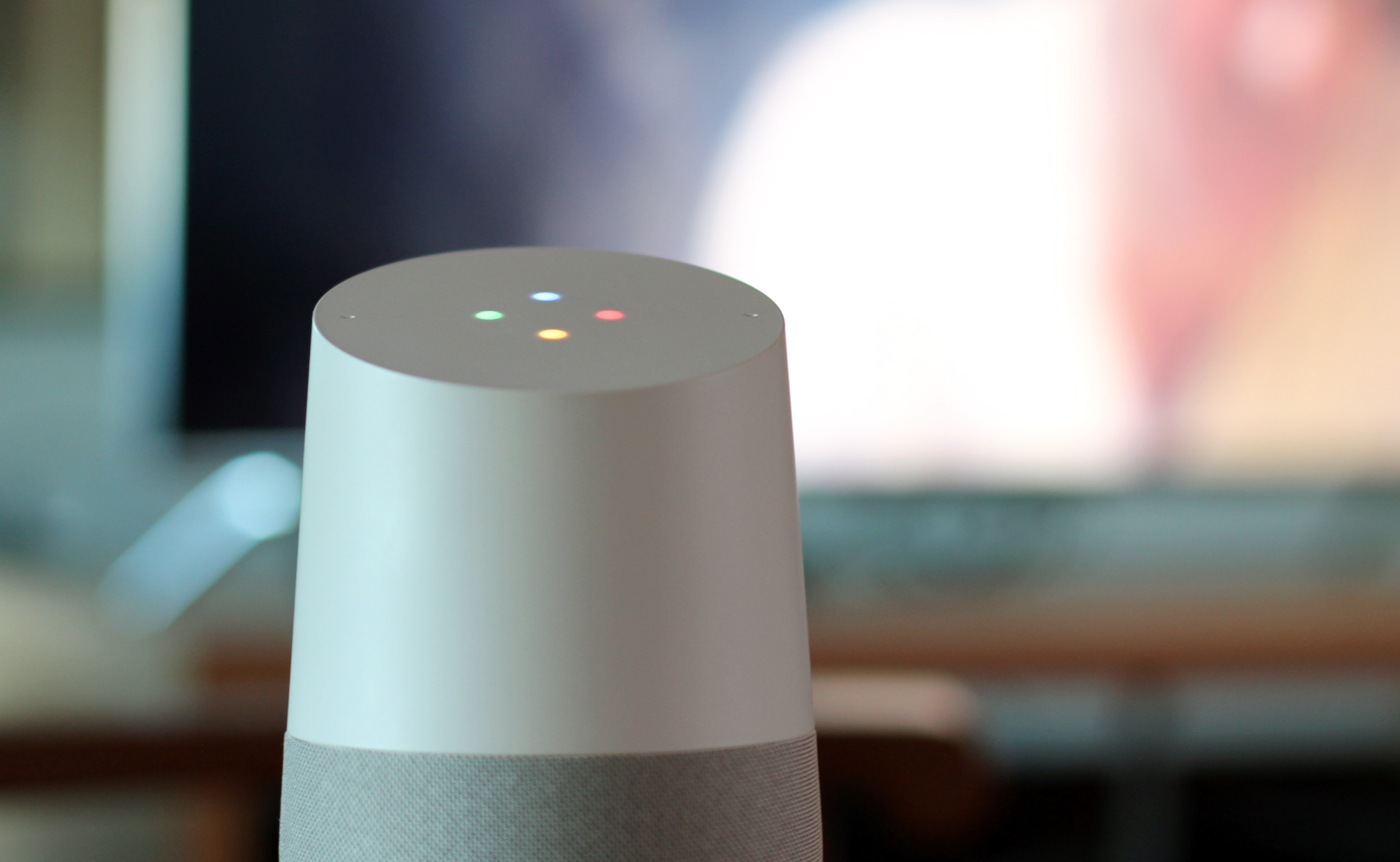 Google strengthens voice assistant privacy