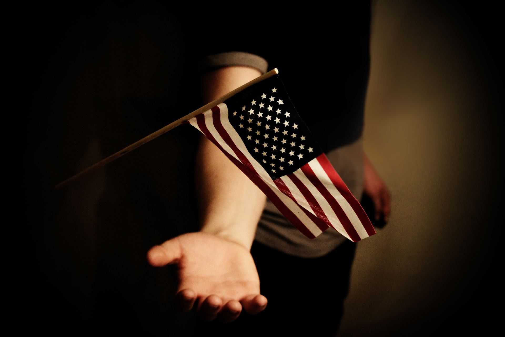 Voting on a smartphone: the American dilemma for the upcoming elections