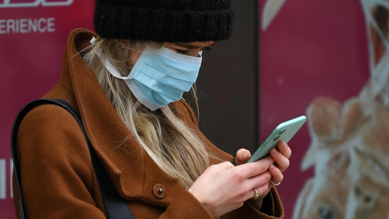 Traçage mobile : le Québec se dirige de plus en plus vers l&rsquo;adoption d&rsquo;une application de suivi