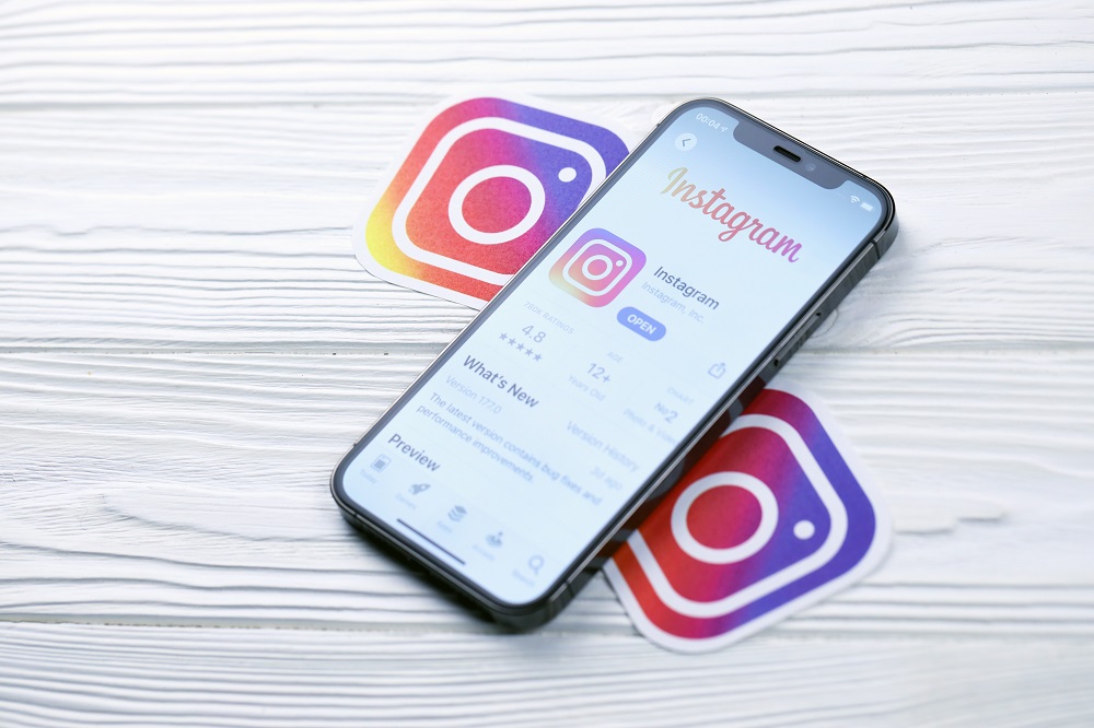 5 original techniques to hack an Instagram password