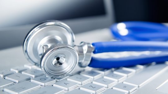 Cyber sécurité des hôpitaux : pourquoi sont-ils toujours les cibles privilégiées en 2022 ?